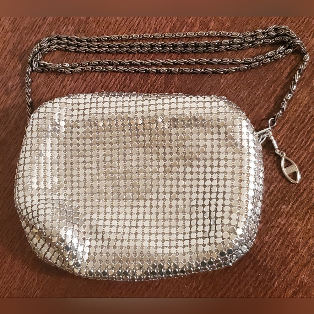 Vintage silver mesh purse